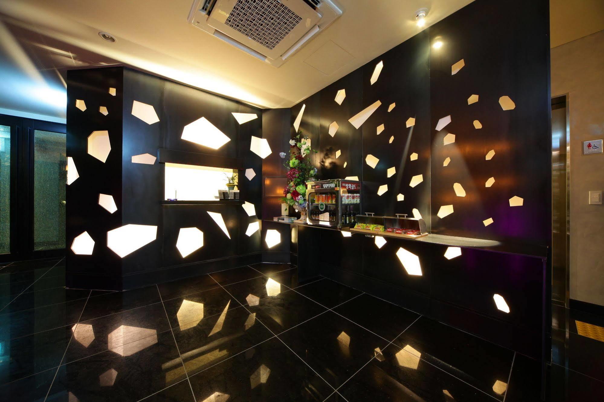 My Hotel 富川市 外观 照片